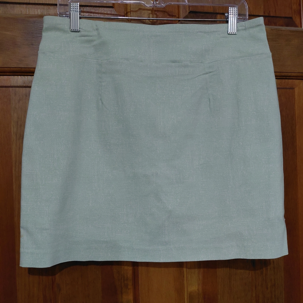 Elegant Green Women's Skirt